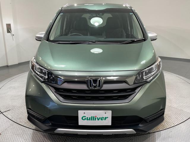 フリードハイブリッド ハイブリッド・クロスターホンダセンシング　純正ナビ　両側パワースライドドア　レーダークルーズコントロール　衝突軽減ブレーキ　シートヒーター　ビルトインＥＴＣ　ＬＥＤヘッドライト　バックカメラ　ドライブレコーダー　純正フロアマット　ＬＥＤフォグ（53枚目）