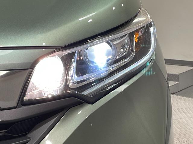 フリードハイブリッド ハイブリッド・クロスターホンダセンシング　純正ナビ　両側パワースライドドア　レーダークルーズコントロール　衝突軽減ブレーキ　シートヒーター　ビルトインＥＴＣ　ＬＥＤヘッドライト　バックカメラ　ドライブレコーダー　純正フロアマット　ＬＥＤフォグ（72枚目）