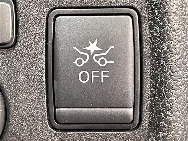 ノート e-パワー X ブラックアロー 純正ナビ 衝突軽減ブレーキ バックカメラ フルセグテレビ 2トーンカラー コーナーセンサー ETC スマートキー 純正ドライブレコーダー 純正アルミホイール プッシュスタート テレビキャンセラー(5枚目)