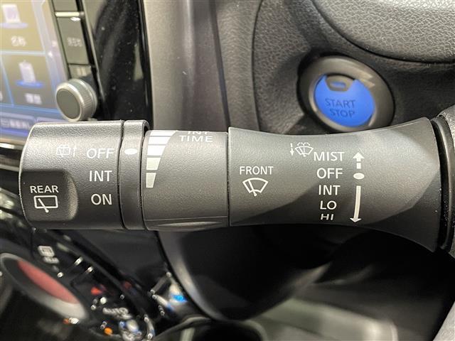 ノート e-パワー X ブラックアロー 純正ナビ 衝突軽減ブレーキ バックカメラ フルセグテレビ 2トーンカラー コーナーセンサー ETC スマートキー 純正ドライブレコーダー 純正アルミホイール プッシュスタート テレビキャンセラー(21枚目)