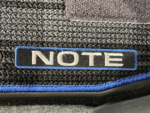 ノート e-パワー X ブラックアロー 純正ナビ 衝突軽減ブレーキ バックカメラ フルセグテレビ 2トーンカラー コーナーセンサー ETC スマートキー 純正ドライブレコーダー 純正アルミホイール プッシュスタート テレビキャンセラー(31枚目)