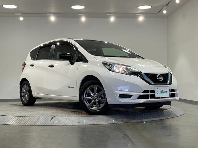 ノート e-パワー X ブラックアロー 純正ナビ 衝突軽減ブレーキ バックカメラ フルセグテレビ 2トーンカラー コーナーセンサー ETC スマートキー 純正ドライブレコーダー 純正アルミホイール プッシュスタート テレビキャンセラー(44枚目)