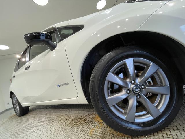 ノート e-パワー X ブラックアロー 純正ナビ 衝突軽減ブレーキ バックカメラ フルセグテレビ 2トーンカラー コーナーセンサー ETC スマートキー 純正ドライブレコーダー 純正アルミホイール プッシュスタート テレビキャンセラー(50枚目)