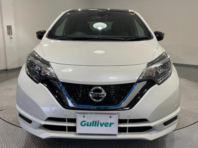 ノート e-パワー X ブラックアロー 純正ナビ 衝突軽減ブレーキ バックカメラ フルセグテレビ 2トーンカラー コーナーセンサー ETC スマートキー 純正ドライブレコーダー 純正アルミホイール プッシュスタート テレビキャンセラー(74枚目)