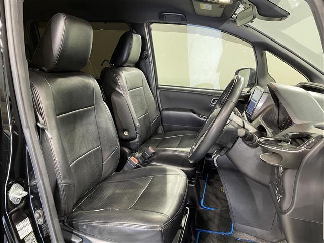 ヴォクシー ZS 煌II BIGX11インチナビ モデリスタエアロ 両側パワースライドドア 衝突軽減ブレーキ 車線逸脱警報 クリアランスソナー 先行車発進告知 オートハイビーム ビルトインETC クルーズコントロール LED(13枚目)