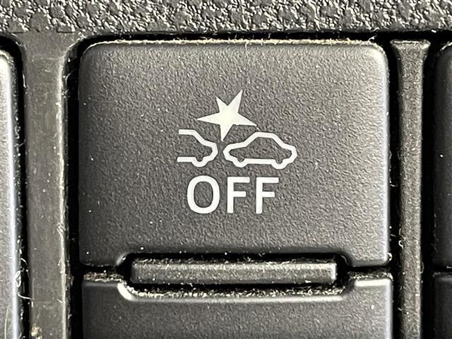 タント Ｘ　ＶＳ　ＳＡＩＩＩ　純正ナビ　パノラミックビューモニター　両側パワースライドドア　シートヒーター　衝突軽減ブレーキ　車線逸脱警報　先行車発進告知　クリアランスソナー　オートハイビーム　ＩＳＯＦＩＸ　Ｂｌｕｅｔｏｏｔｈ（7枚目）