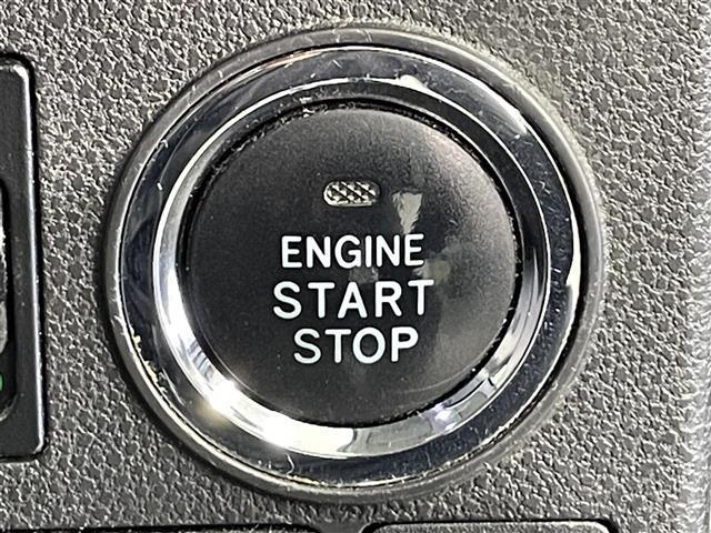 タント Ｘ　ＶＳ　ＳＡＩＩＩ　純正ナビ　パノラミックビューモニター　両側パワースライドドア　シートヒーター　衝突軽減ブレーキ　車線逸脱警報　先行車発進告知　クリアランスソナー　オートハイビーム　ＩＳＯＦＩＸ　Ｂｌｕｅｔｏｏｔｈ（11枚目）