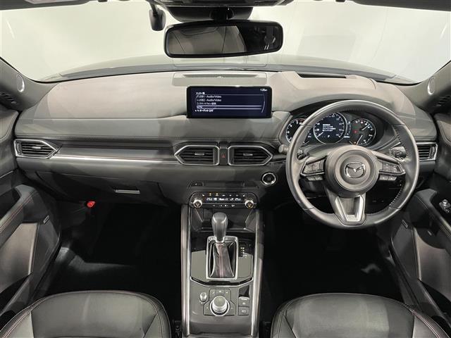 ＣＸ－５ ＸＤ　スポーツアピアランス　純正１０インチナビ　ＢＯＳＥサウンド　衝突軽減ブレーキ　アラウンドビューモニター　追従走行　シートヒーター　置くだけ充電　ＥＴＣ　ドライブレコーダー　ステアリングヒーター　電動リアゲート　パワーシート（2枚目）