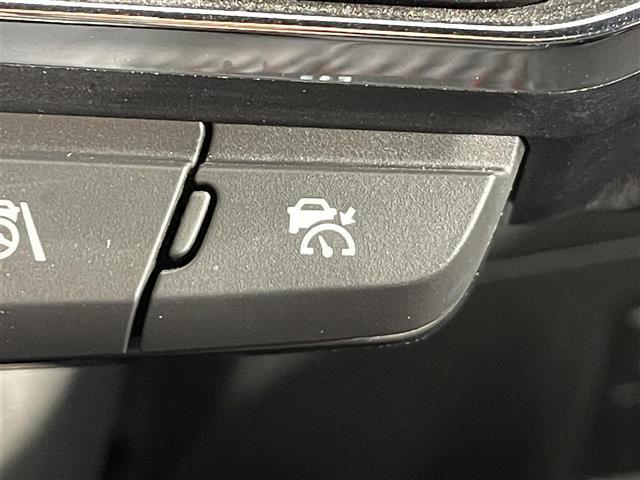 ＣＸ－５ ＸＤ　スポーツアピアランス　純正１０インチナビ　ＢＯＳＥサウンド　衝突軽減ブレーキ　アラウンドビューモニター　追従走行　シートヒーター　置くだけ充電　ＥＴＣ　ドライブレコーダー　ステアリングヒーター　電動リアゲート　パワーシート（8枚目）