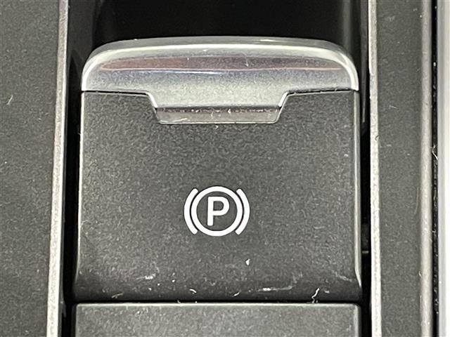 ＣＸ－５ ＸＤ　スポーツアピアランス　純正１０インチナビ　ＢＯＳＥサウンド　衝突軽減ブレーキ　アラウンドビューモニター　追従走行　シートヒーター　置くだけ充電　ＥＴＣ　ドライブレコーダー　ステアリングヒーター　電動リアゲート　パワーシート（28枚目）