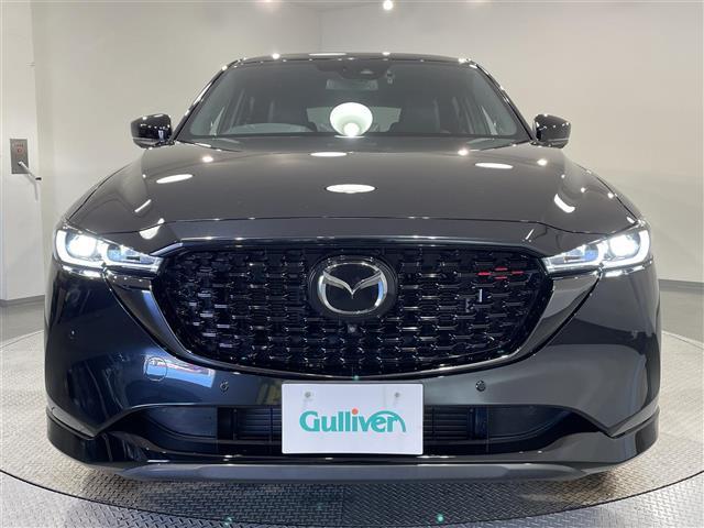 ＣＸ－５ ＸＤ　スポーツアピアランス　純正１０インチナビ　ＢＯＳＥサウンド　衝突軽減ブレーキ　アラウンドビューモニター　追従走行　シートヒーター　置くだけ充電　ＥＴＣ　ドライブレコーダー　ステアリングヒーター　電動リアゲート　パワーシート（38枚目）