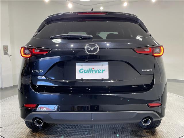 ＣＸ－５ ＸＤ　スポーツアピアランス　純正１０インチナビ　ＢＯＳＥサウンド　衝突軽減ブレーキ　アラウンドビューモニター　追従走行　シートヒーター　置くだけ充電　ＥＴＣ　ドライブレコーダー　ステアリングヒーター　電動リアゲート　パワーシート（41枚目）