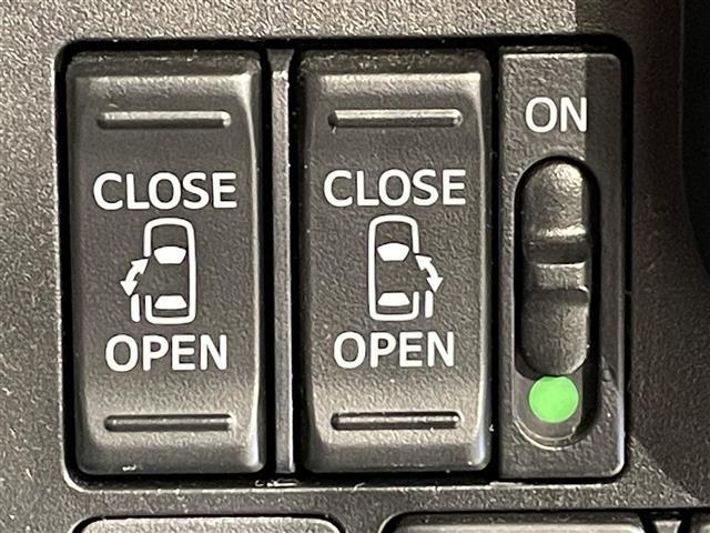 ルーミー カスタムＧ　Ｓ　純正ナビ　両側パワースライドドア　衝突軽減ブレーキ　クルーズコントロール　クリアランスソナー　車線逸脱警報　先行車発進告知　バックカメラ　ドライブレコーダー　ＥＴＣ　ＩＳＯＦＩＸ　純正１４インチＡＷ（5枚目）