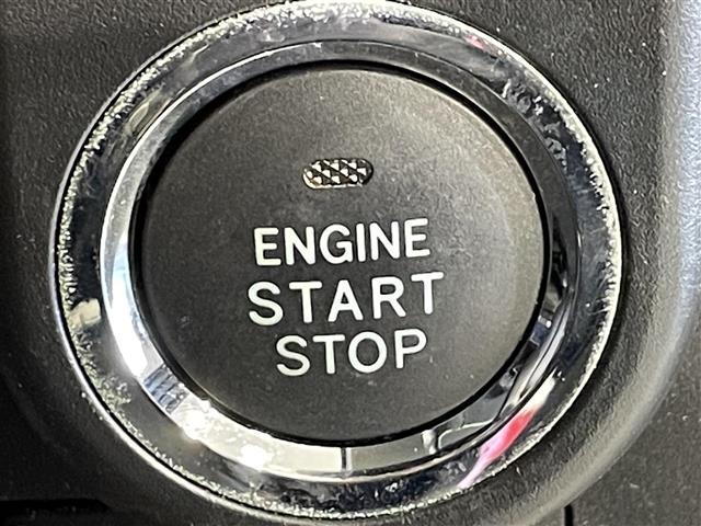 ルーミー カスタムＧ　Ｓ　純正ナビ　両側パワースライドドア　衝突軽減ブレーキ　クルーズコントロール　クリアランスソナー　車線逸脱警報　先行車発進告知　バックカメラ　ドライブレコーダー　ＥＴＣ　ＩＳＯＦＩＸ　純正１４インチＡＷ（12枚目）