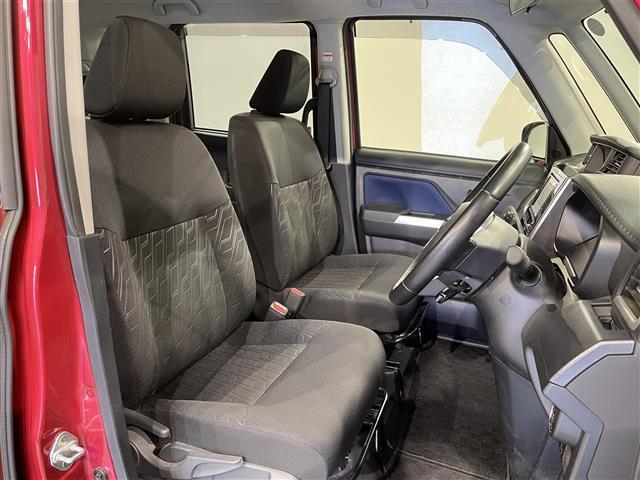 ルーミー カスタムＧ　Ｓ　純正ナビ　両側パワースライドドア　衝突軽減ブレーキ　クルーズコントロール　クリアランスソナー　車線逸脱警報　先行車発進告知　バックカメラ　ドライブレコーダー　ＥＴＣ　ＩＳＯＦＩＸ　純正１４インチＡＷ（14枚目）