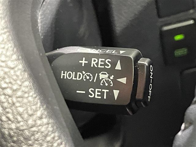 アルファード ２．５Ｓ　純正９インチナビ　フリップダウンモニター　両側パワースライドドア　レーダークルーズコントロール　衝突軽減ブレーキ　車線逸脱警報　クリアランスソナー　バックカメラ　ドライブレコーダー　ＥＴＣ　ＵＳＢ（6枚目）