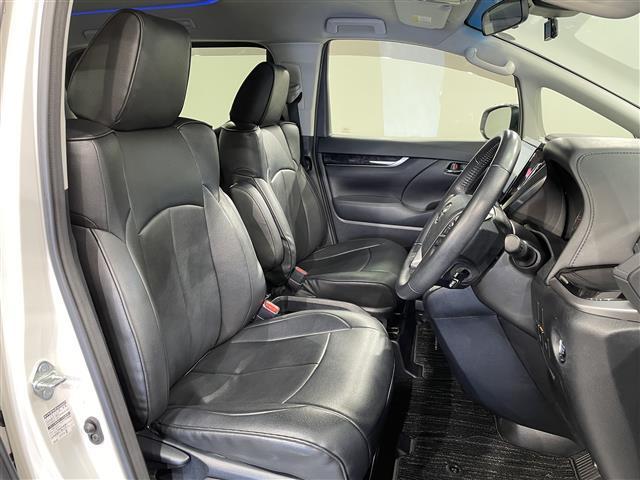 アルファード ２．５Ｓ　純正９インチナビ　フリップダウンモニター　両側パワースライドドア　レーダークルーズコントロール　衝突軽減ブレーキ　車線逸脱警報　クリアランスソナー　バックカメラ　ドライブレコーダー　ＥＴＣ　ＵＳＢ（13枚目）