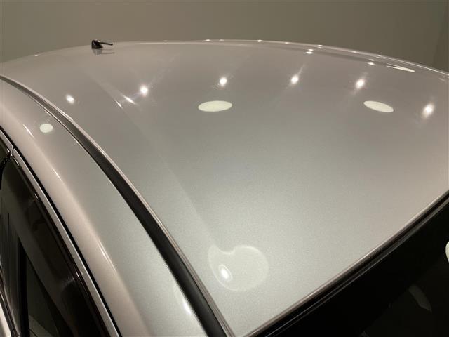 ノート e-パワー X Vセレクション アラウンドビューモニター 衝突軽減ブレーキ 車線逸脱警報 デジタルインナーミラー ドライブレコーダー ETC アクセサリーソケット ISOFIX 電動格納ミラー 純正フロアマット 純正15インチAW(36枚目)