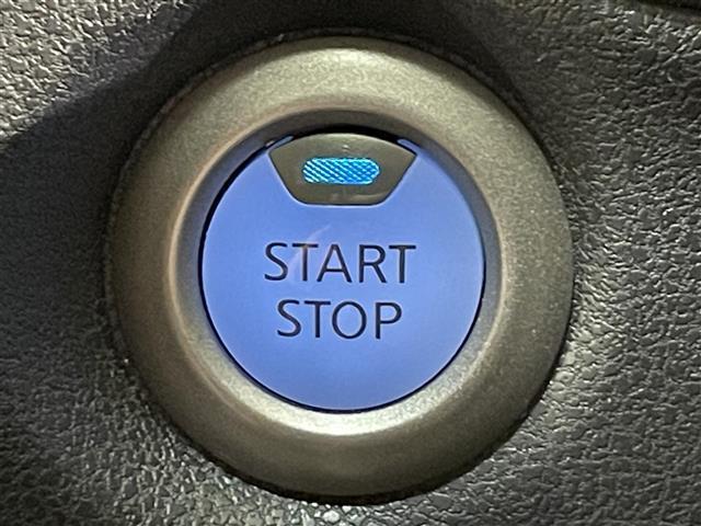 ノート e-パワー X Vセレクション Panasonicナビ アラウンドビューモニター 衝突軽減ブレーキ 車線逸脱警報 クリアランスソナー デジタルインナーミラー ドライブレコーダー ETC ISOFIX アクセサリーソケット 純正AW(12枚目)