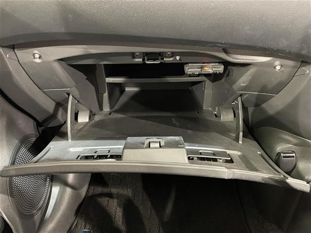 ノート e-パワー X Vセレクション Panasonicナビ アラウンドビューモニター 衝突軽減ブレーキ 車線逸脱警報 クリアランスソナー デジタルインナーミラー ドライブレコーダー ETC ISOFIX アクセサリーソケット 純正AW(29枚目)