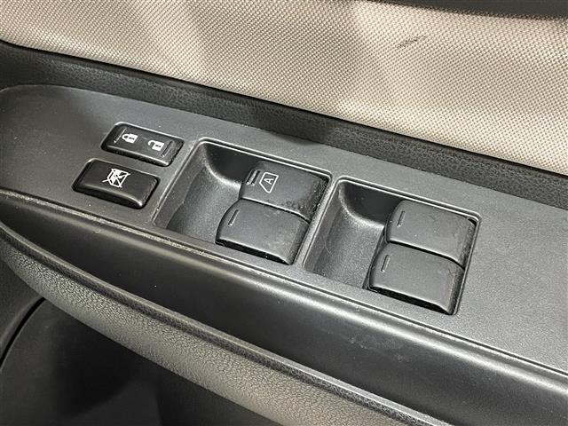 ノート ｅ－パワー　Ｂ　ＫＥＮＷＯＯＤナビ　アラウンドビューモニター　エマージェンシーブレーキ　車線逸脱警報　クリアランスソナー　デジタルインナーミラー　ＥＴＣ　ＩＳＯＦＩＸ　ＣＤ　ＤＶＤ　Ｂｌｕｅｔｏｏｔｈ　電動格納ミラー（25枚目）