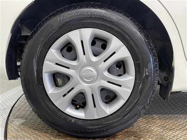 ノート ｅ－パワー　Ｂ　ＫＥＮＷＯＯＤナビ　アラウンドビューモニター　エマージェンシーブレーキ　車線逸脱警報　クリアランスソナー　デジタルインナーミラー　ＥＴＣ　ＩＳＯＦＩＸ　ＣＤ　ＤＶＤ　Ｂｌｕｅｔｏｏｔｈ　電動格納ミラー（33枚目）