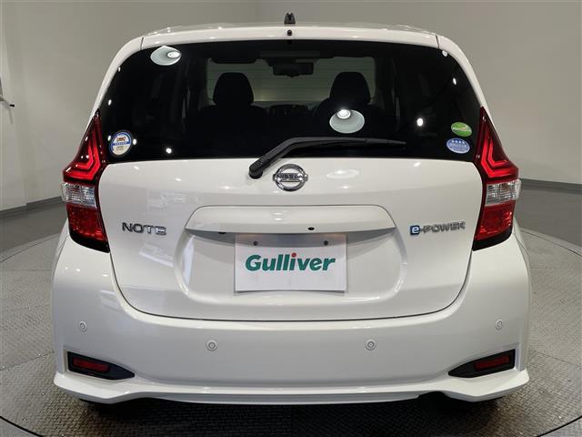 ノート ｅ－パワー　Ｂ　ＫＥＮＷＯＯＤナビ　アラウンドビューモニター　エマージェンシーブレーキ　車線逸脱警報　クリアランスソナー　デジタルインナーミラー　ＥＴＣ　ＩＳＯＦＩＸ　ＣＤ　ＤＶＤ　Ｂｌｕｅｔｏｏｔｈ　電動格納ミラー（39枚目）