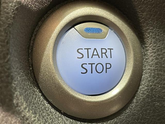 ノート ｅ－パワー　Ｂ　ナビ　衝突軽減ブレーキ　アラウンドビューモニター　ＥＴＣ　デジタルインナーミラー　Ｂｌｕｅｔｏｏｔｈ　障害物センサー　レーンキープアシスト　プッシュスタート　スマートキー　オートライト　電動格納ミラー（10枚目）