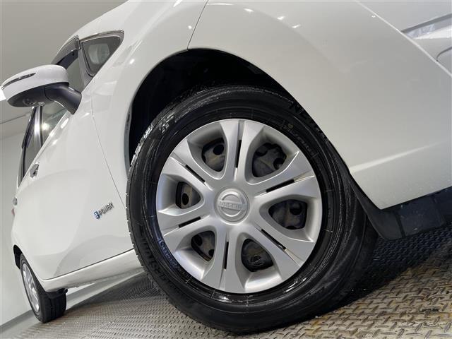 ノート ｅ－パワー　Ｂ　ナビ　衝突軽減ブレーキ　アラウンドビューモニター　ＥＴＣ　デジタルインナーミラー　Ｂｌｕｅｔｏｏｔｈ　障害物センサー　レーンキープアシスト　プッシュスタート　スマートキー　オートライト　電動格納ミラー（17枚目）