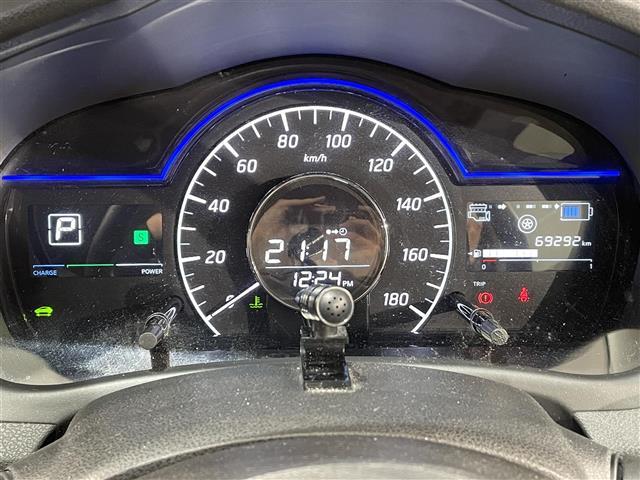 ノート ｅ－パワー　Ｂ　ナビ　衝突軽減ブレーキ　アラウンドビューモニター　ＥＴＣ　デジタルインナーミラー　Ｂｌｕｅｔｏｏｔｈ　障害物センサー　レーンキープアシスト　プッシュスタート　スマートキー　オートライト　電動格納ミラー（29枚目）