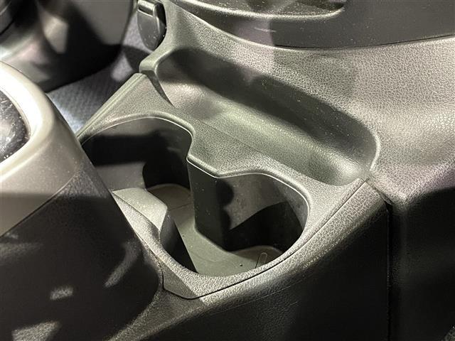 ノート ｅ－パワー　Ｂ　ナビ　衝突軽減ブレーキ　アラウンドビューモニター　ＥＴＣ　デジタルインナーミラー　Ｂｌｕｅｔｏｏｔｈ　障害物センサー　レーンキープアシスト　プッシュスタート　スマートキー　オートライト　電動格納ミラー（32枚目）