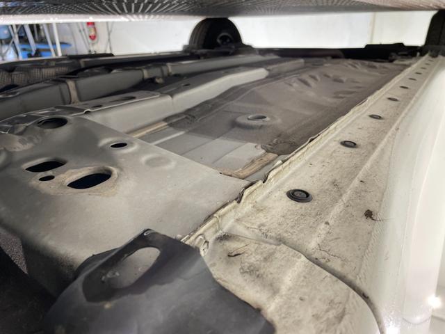 店舗にて現車の確認もいただけますので、お電話で在庫のご確認の上是非ご来店くださいませ！！！