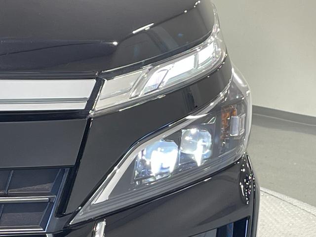 ヴォクシー ZS 煌III 純正9インチナビ 衝突軽減ブレーキ 両側電動スライドドア ビルトインETC LEDヘッドライト バックカメラ クルーズコントロール フルセグTV Bluetooth コーナーセンサー レーンキープ(52枚目)