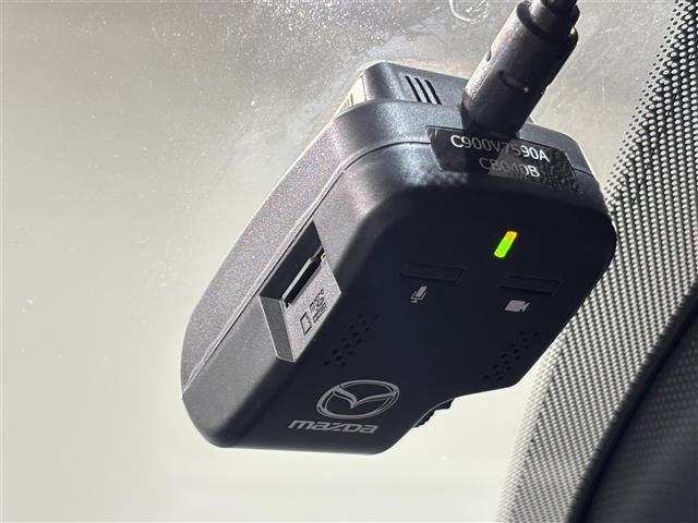 CX-8 XD Lパッケージ 純正10.25インチナビ 360°ビューモニター BOSEサウンド 衝突軽減ブレーキ レーダークルーズコントロール CD/DVD再生 シートヒーター 電動バックドア ドライブレコーダー LEDライト(10枚目)