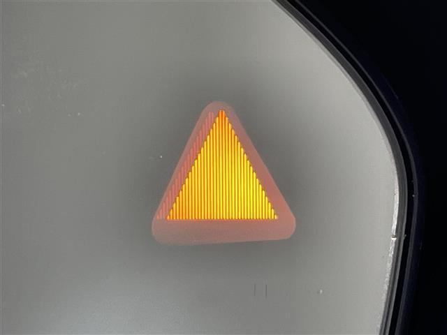 ノート X 純正9インチナビ アラウンドビューモニター 衝突軽減ブレーキ プロパイロット ブラインドスポットモニター ワイヤレス充電 デジタルインナーミラー ETC2.0 SOSコール ドライブレコーダー ソナー(7枚目)