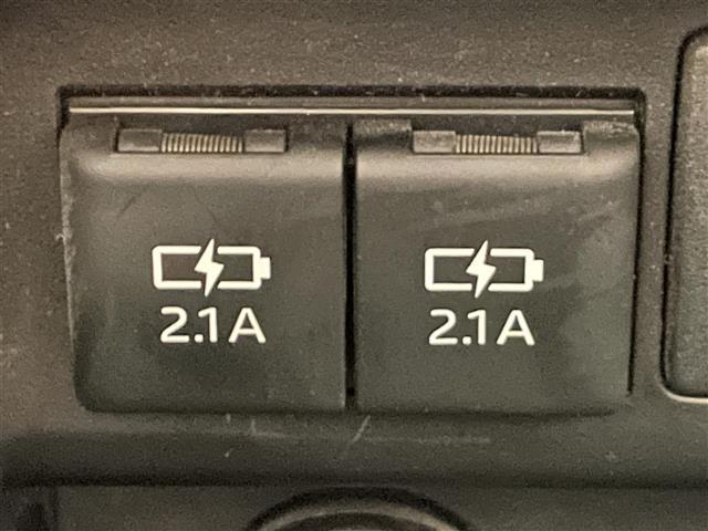 ヴォクシー ZS 煌II 純正9インチナビ フリップダウンモニター 衝突軽減ブレーキ 両側電動スライドドア ビルトインETC LEDヘッドライト バックカメラ クルーズコントロール ドライブレコーダー フルセグ オートライト(33枚目)