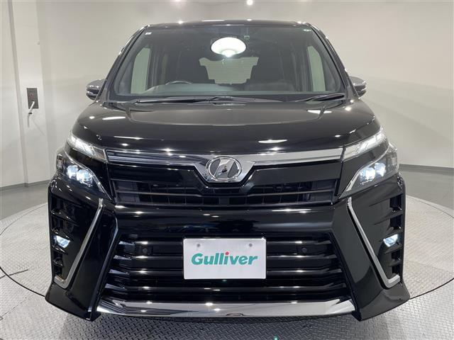 ヴォクシー ZS 煌II 純正9インチナビ フリップダウンモニター 衝突軽減ブレーキ 両側電動スライドドア ビルトインETC LEDヘッドライト バックカメラ クルーズコントロール ドライブレコーダー フルセグ オートライト(35枚目)