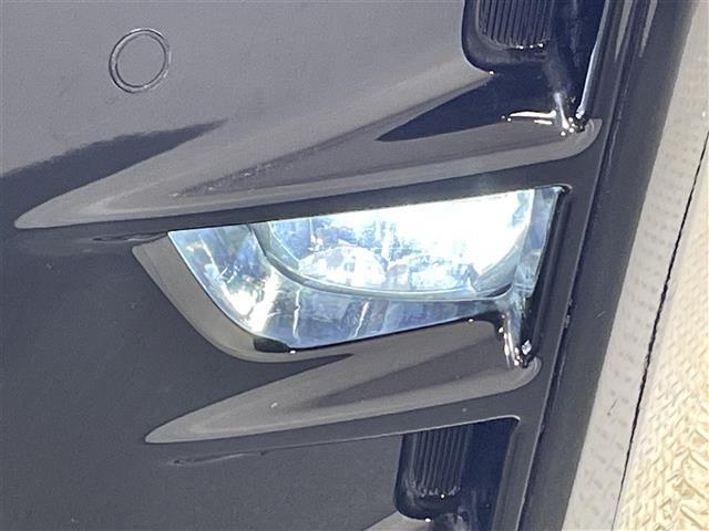 ヴォクシー ZS 煌II 純正9インチナビ フリップダウンモニター 衝突軽減ブレーキ 両側電動スライドドア ビルトインETC LEDヘッドライト バックカメラ クルーズコントロール ドライブレコーダー フルセグ オートライト(36枚目)