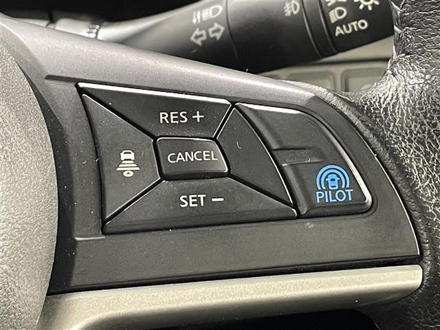 セレナ ハイウェイスター プロパイロットエディション 純正10インチナビ 衝突軽減ブレーキ 両側電動スライドドア ビルトインETC LEDヘッドライト バックカメラ フルセグTV Bluetooth コーナーセンサー レーンキープアシスト スマートキー(5枚目)