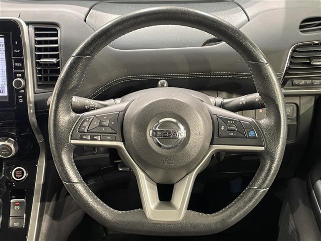 セレナ ハイウェイスター プロパイロットエディション 純正10インチナビ 衝突軽減ブレーキ 両側電動スライドドア ビルトインETC LEDヘッドライト バックカメラ フルセグTV Bluetooth コーナーセンサー レーンキープアシスト スマートキー(12枚目)