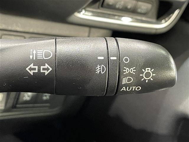 セレナ ハイウェイスター プロパイロットエディション 純正10インチナビ 衝突軽減ブレーキ 両側電動スライドドア ビルトインETC LEDヘッドライト バックカメラ フルセグTV Bluetooth コーナーセンサー レーンキープアシスト スマートキー(22枚目)