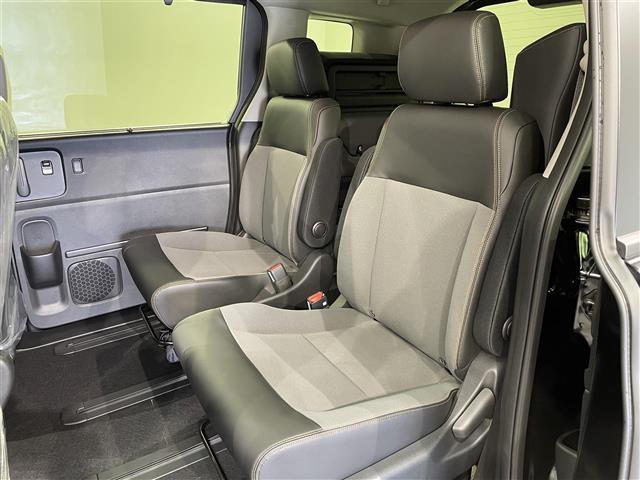 フリード e:HEVクロスター 登録済未使用車 純正9インチナビ ホンダセンシング 衝突軽減ブレーキ 両側パワースライドドア シートヒーター LEDヘッドライト バックカメラ ソナー ブラインドスポットモニター USB接続 フォグ(34枚目)