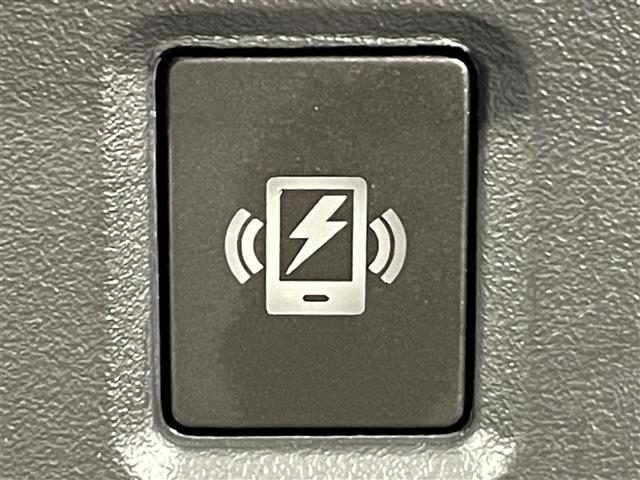 オーラ Ｇ　純正９インチナビ　ＢＯＳＥサウンドシステム　プロパイロット　衝突軽減ブレーキ　ブラインドスポットモニター　クリアランスソナー　デジタルインナーミラー　ドライブレコーダー　ＥＴＣ２．０　ハーフレザー（8枚目）