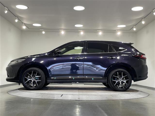 店舗にて現車の確認もいただけますので、お電話で在庫のご確認の上是非ご来店くださいませ！！！