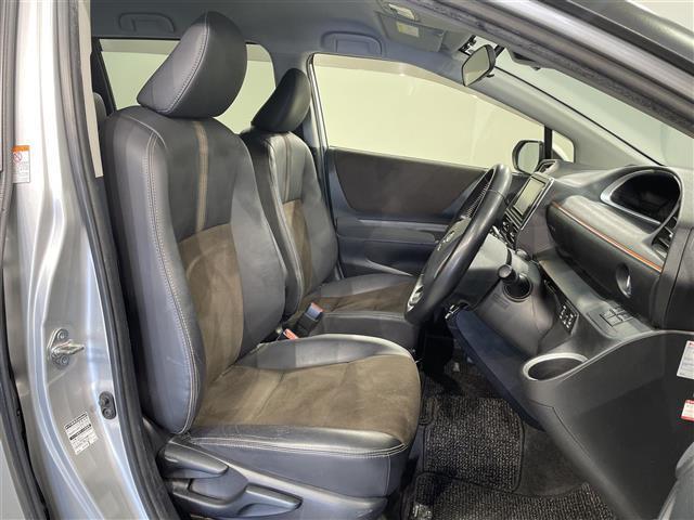 シエンタ ハイブリッドＧ　クエロ　純正ナビ　パノラミックビューモニター　トヨタセーフティセンス　衝突軽減ブレーキ両側パワースライドドア　ビルトインＥＴＣ　ＬＥＤヘッドライト　ドライブレコーダー　クリアランスソナー　クルーズコントロール（13枚目）