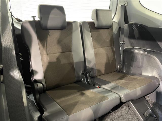 シエンタ ハイブリッドＧ　クエロ　純正ナビ　パノラミックビューモニター　トヨタセーフティセンス　衝突軽減ブレーキ両側パワースライドドア　ビルトインＥＴＣ　ＬＥＤヘッドライト　ドライブレコーダー　クリアランスソナー　クルーズコントロール（15枚目）