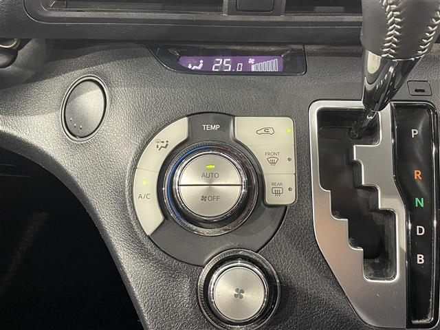 シエンタ ハイブリッドＧ　クエロ　純正ナビ　パノラミックビューモニター　トヨタセーフティセンス　衝突軽減ブレーキ両側パワースライドドア　ビルトインＥＴＣ　ＬＥＤヘッドライト　ドライブレコーダー　クリアランスソナー　クルーズコントロール（27枚目）