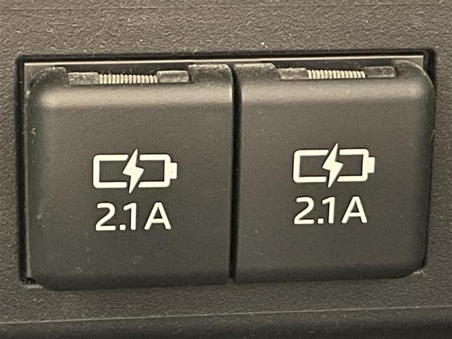 シエンタ ハイブリッドＧ　クエロ　純正ナビ　パノラミックビューモニター　トヨタセーフティセンス　衝突軽減ブレーキ両側パワースライドドア　ビルトインＥＴＣ　ＬＥＤヘッドライト　ドライブレコーダー　クリアランスソナー　クルーズコントロール（28枚目）