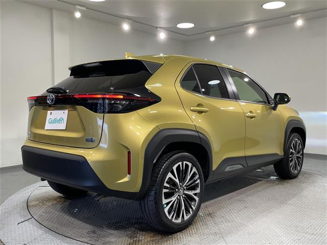 ヤリスクロス ハイブリッドＺ　純正８インチナビ　衝突軽減　全方位カメラ　レーダークルーズコントロール　ビルトインＥＴＣ　シートヒーター　ブラインドスポットモニター　ハンドルヒーター　パワーシート　電動リアゲート　パーキングアシスト（41枚目）