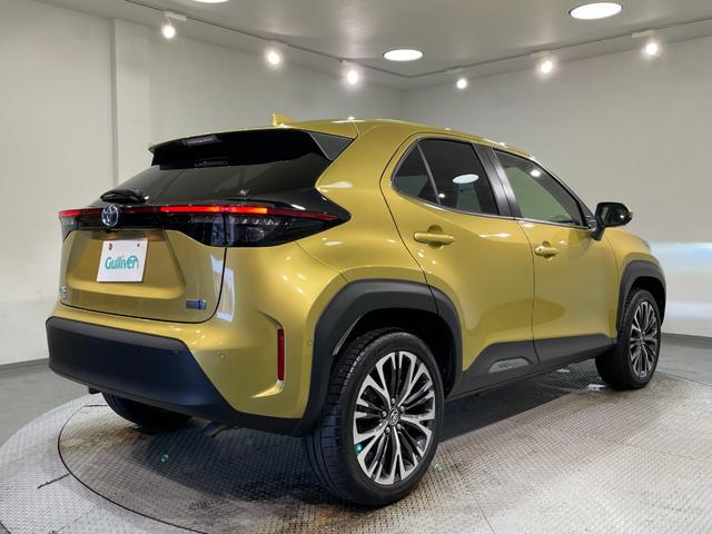 ヤリスクロス ハイブリッドＺ　純正８インチナビ　衝突軽減　全方位カメラ　レーダークルーズコントロール　ビルトインＥＴＣ　シートヒーター　ブラインドスポットモニター　ハンドルヒーター　パワーシート　電動リアゲート　パーキングアシスト（79枚目）